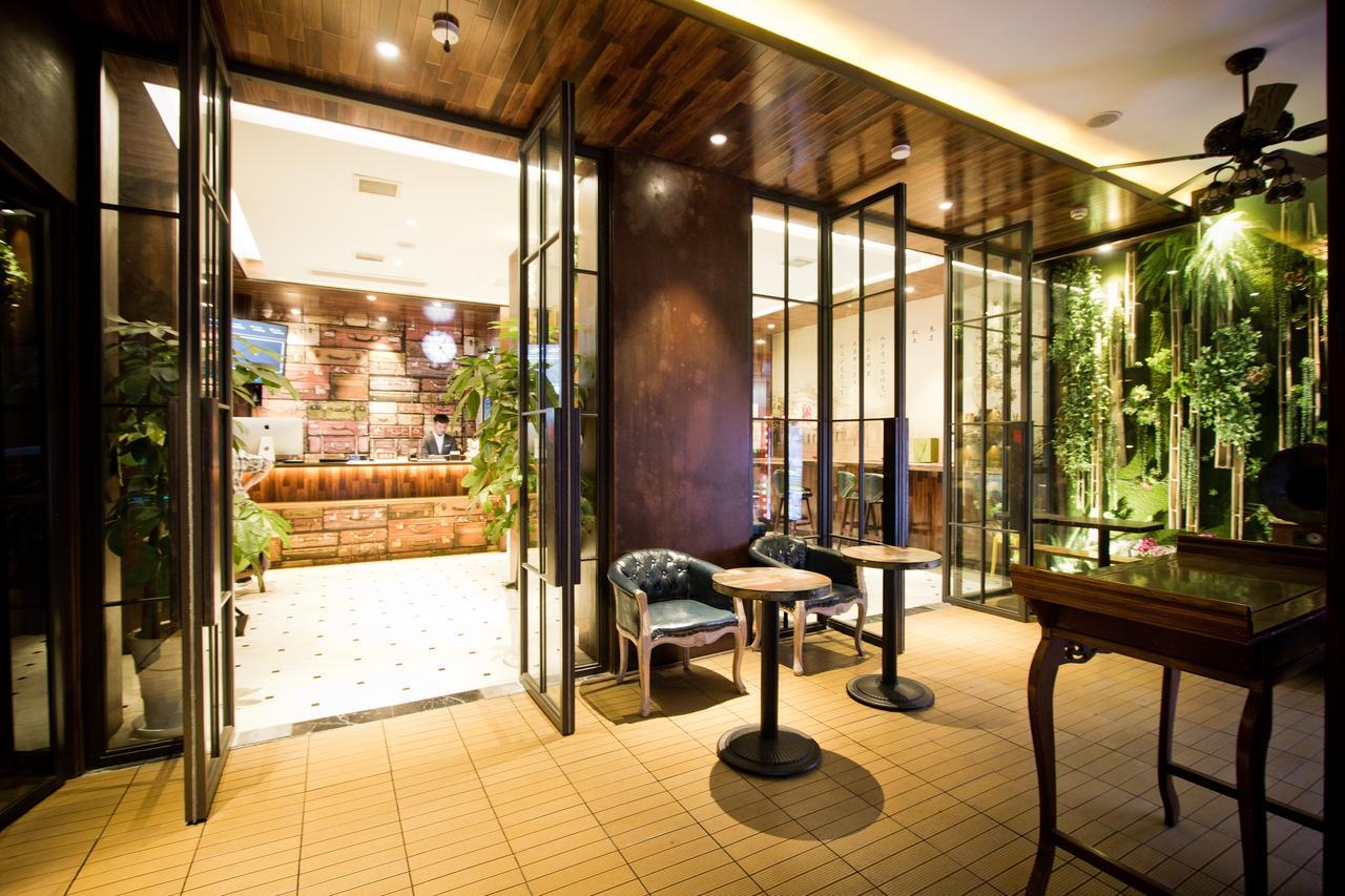 青岛民国酒店 外观 照片